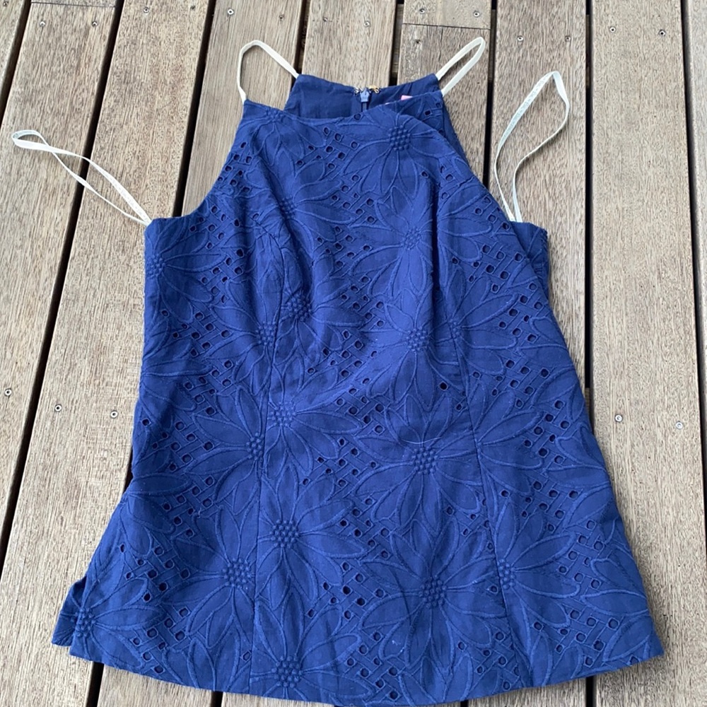 ❌❌Sold❌❌Gorgeous Lilly Pulitzer Top 4